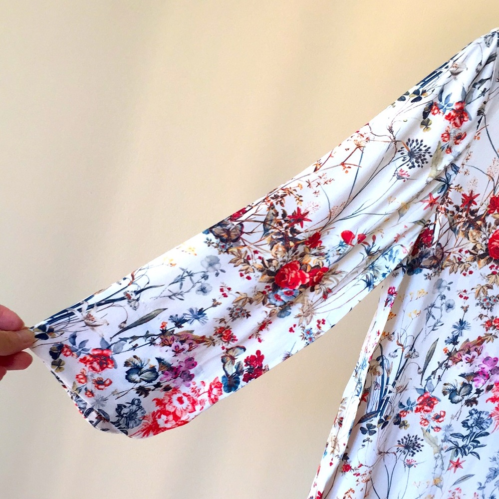 Floral Shift Dress - Picture 6 of 12